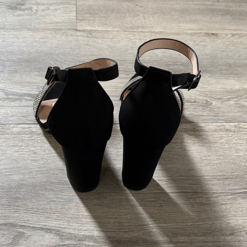 Windsor Elegant Black Heels with Sparkling Accents - Picture 4 of 7